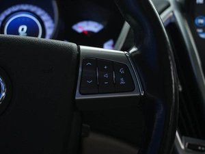 Внедорожник Cadillac SRX 2011 года, 1097779 рублей, Москва