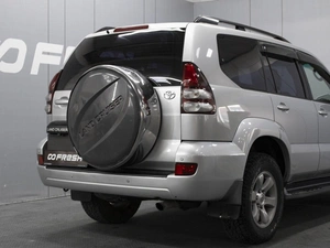 Внедорожник Toyota Land Cruiser Prado 2003 года, 1790000 рублей, Омск