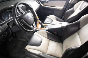 Внедорожник Volvo XC60 2015 года, 2049000 рублей, Оренбург