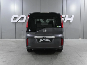 Минивэн Honda Stepwgn 2018 года, 1899000 рублей, Ростов-на-Дону
