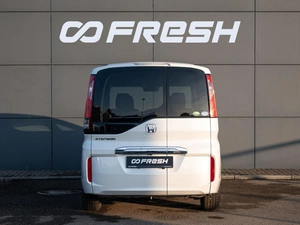 Минивэн Honda Stepwgn 2016 года, 1900000 рублей, Краснодар