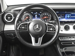 Седан Mercedes-benz E-класс 2019 года, 2772900 рублей, Казань