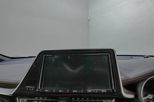 Внедорожник Toyota C-HR 2017 года, 1889000 рублей, Челябинск