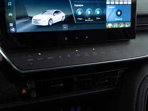 Седан Toyota Camry 2024 года, 3798999 рублей, Москва