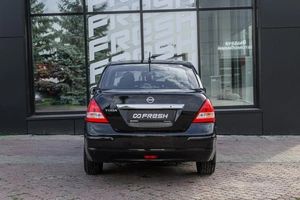 Седан Nissan Tiida 2010 года, 629000 рублей, Ульяновск