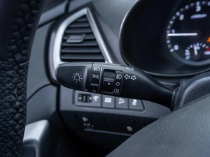 Внедорожник Hyundai Santa Fe 2017 года, 2319000 рублей, Саратов