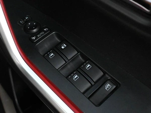 Внедорожник Toyota Raize 2019 года, 1579000 рублей, Волгоград