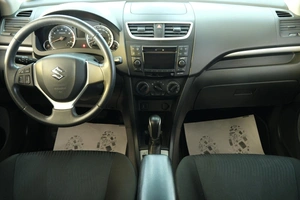 Хетчбэк Suzuki Swift 2012 года, 849000 рублей, Омск