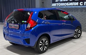 Хетчбэк Honda Fit 2015 года, 947000 рублей, Красноярск