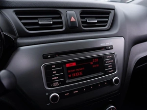 Седан Kia Rio 2016 года, 1099000 рублей, Саратов