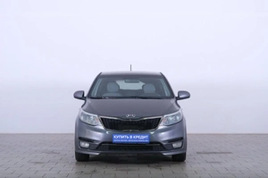 Хетчбэк Kia Rio 2017 года, 959000 рублей, Омск