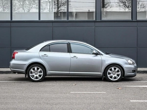 Седан Toyota Avensis 2007 года, 929000 рублей, Кирилловка