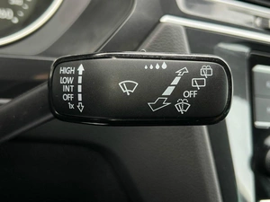 Внедорожник Volkswagen Tiguan 2019 года, 2399000 рублей, Ижевск