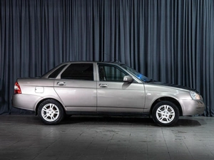 Седан ВАЗ (LADA) Priora 2016 года, 690000 рублей, Волгоград