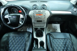 Седан Ford Mondeo 2010 года, 699000 рублей, Омск