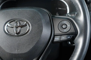 Внедорожник Toyota RAV4 2020 года, 4119000 рублей, Тюмень