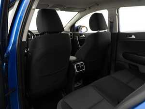 Внедорожник Kia Sportage 2019 года, 2137999 рублей, Москва