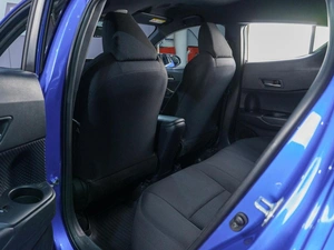 Внедорожник Toyota C-HR 2019 года, 2249000 рублей, Сургут