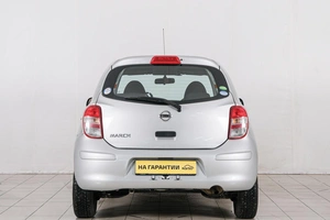 Хетчбэк Nissan March 2013 года, 649000 рублей, Красноярск
