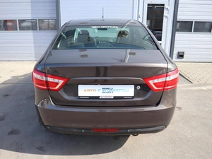 Седан ВАЗ (LADA) Vesta 2017 года, 805000 рублей, Железногорск