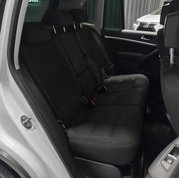 Внедорожник Volkswagen Tiguan 2012 года, 1397000 рублей, Красноярск