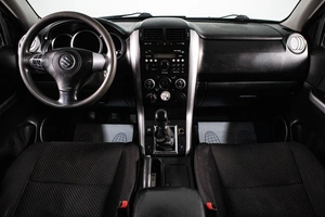 Внедорожник Suzuki Grand Vitara 2010 года, 979000 рублей, Сургут