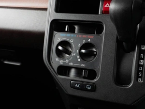 Минивэн Toyota Roomy 2020 года, 1050000 рублей, Тюмень