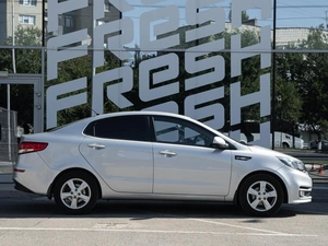 Седан Kia Rio 2015 года, 1022500 рублей, Волгоград