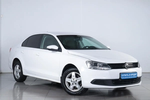 Седан Volkswagen Jetta 2013 года, 889000 рублей, Челябинск