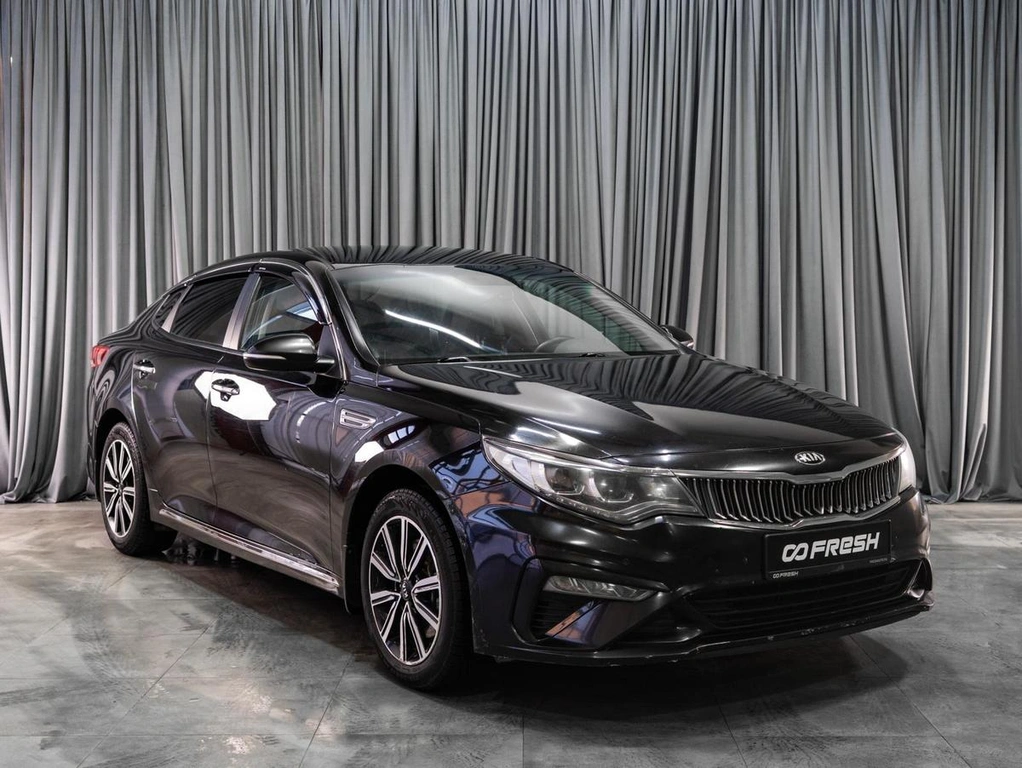 Седан Kia Optima 2019 года, 1599000 рублей, Тюмень