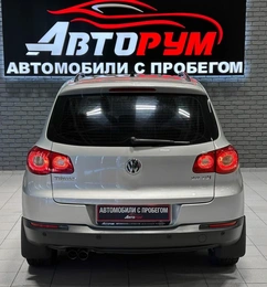 Внедорожник Volkswagen Tiguan 2009 года, 1147000 рублей, Красноярск