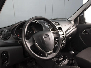 Лифтбек ВАЗ (LADA) Granta 2023 года, 890000 рублей, Омск