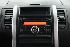 Внедорожник Nissan X-Trail 2012 года, 1319000 рублей, Омск