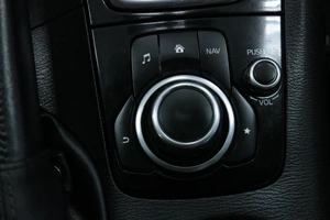 Хетчбэк Mazda 3 2018 года, 1498000 рублей, Солонцы