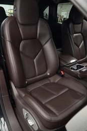 Внедорожник Porsche Cayenne 2011 года, 2757000 рублей, Красноярск