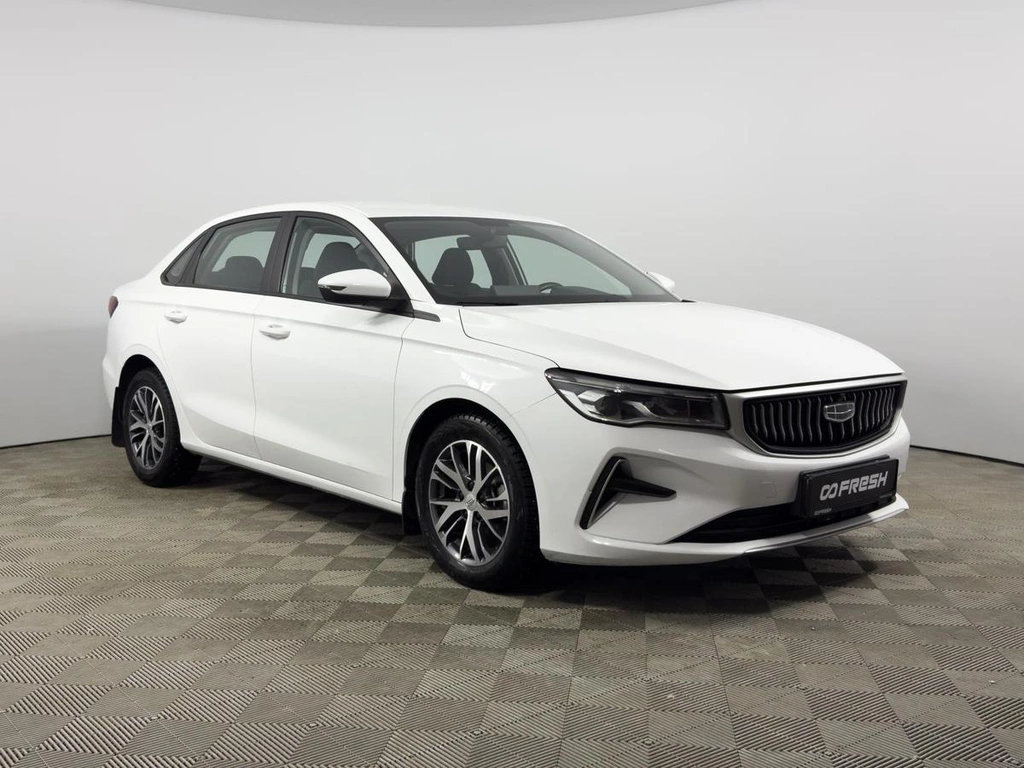 Седан Geely Emgrand 2023 года, 1640900 рублей, Казань