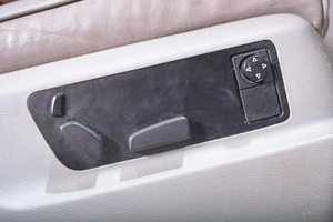 Внедорожник Volkswagen Touareg 2008 года, 1269000 рублей, Томск