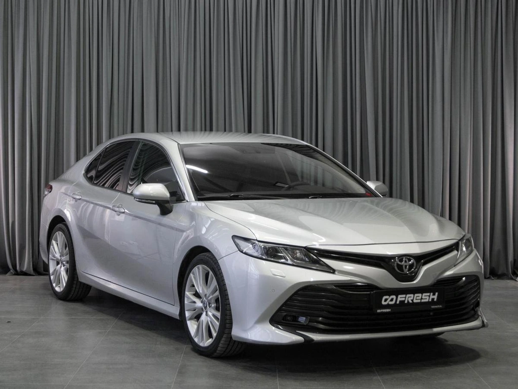 Седан Toyota Camry 2018 года, 2286070 рублей, Тюмень