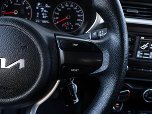 Седан Kia Rio 2021 года, 1590000 рублей, Ставрополь