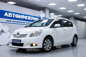 Минивэн Toyota Verso 2010 года, 1158000 рублей, Солонцы