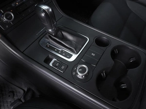 Внедорожник Volkswagen Touareg 2012 года, 1930000 рублей, Ростов-на-Дону