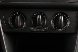 Седан Volkswagen Polo 2013 года, 889000 рублей, Пермь