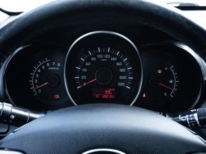 Хетчбэк Kia Rio 2015 года, 1069000 рублей, Нижний Новгород