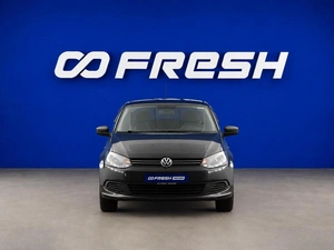 Седан Volkswagen Polo 2012 года, 999400 рублей, Москва