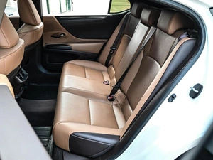 Седан Lexus ES 2020 года, 3999000 рублей, Кирилловка