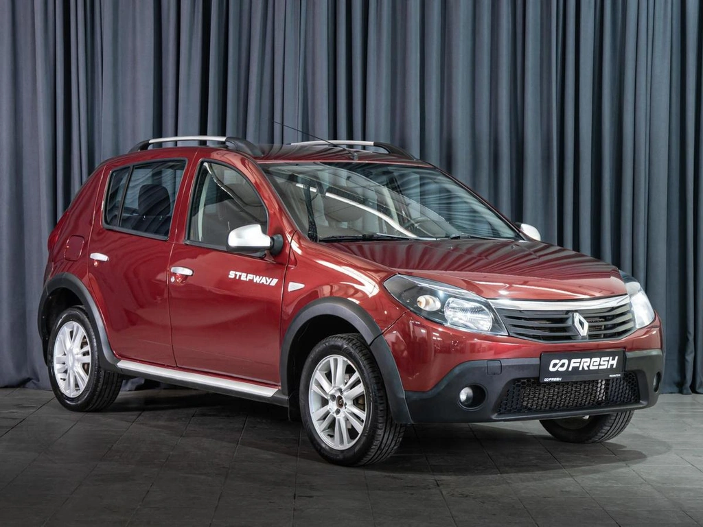 Хетчбэк Renault Sandero Stepway 2011 года, 669000 рублей, Волгоград