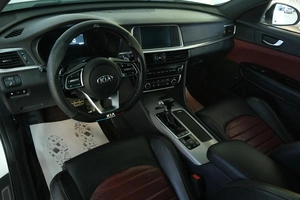 Седан Kia Optima 2018 года, 2339000 рублей, Омск