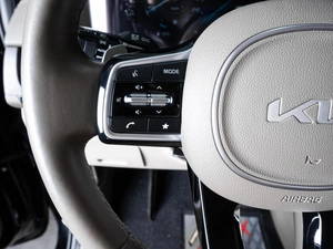 Минивэн Kia Carnival 2021 года, 4660000 рублей, Ставрополь