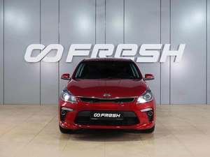 Седан Kia Rio 2018 года, 1379000 рублей, Воронеж
