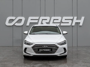 Седан Hyundai Elantra 2017 года, 1625000 рублей, Краснодар